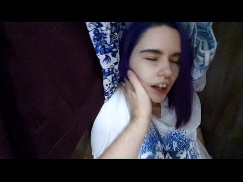 ❤️ Fandt min søster i skabet og hjalp hende med at komme Sluts at da.porn-impact.ru ☑